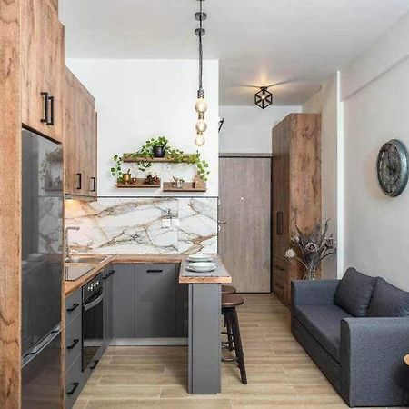 Flat In Athens Next To Metro St! Atenas Exterior foto